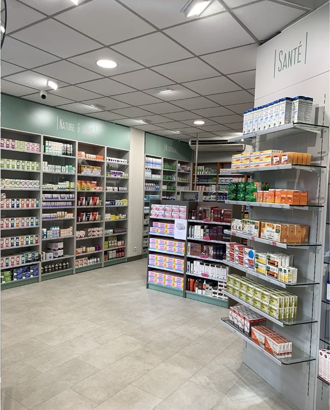 Pharmacie Aristide Briand — vue 3 de l'agencement