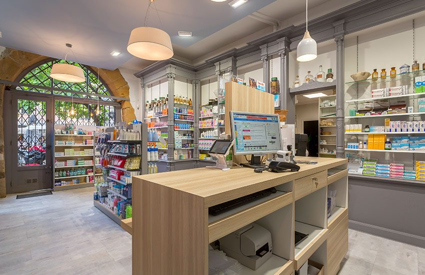 Pharmacie de la place du change — vue 4 de l'agencement