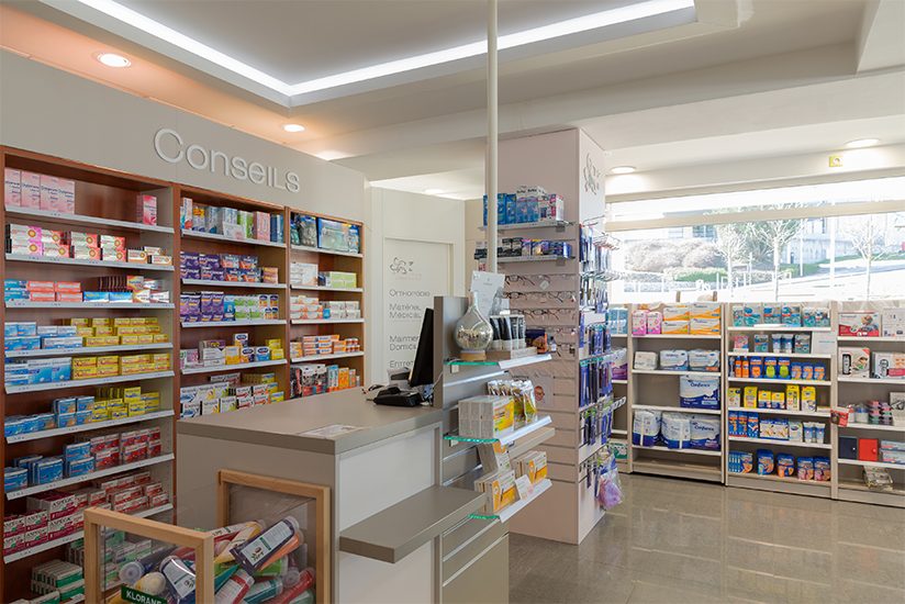 Pharmacie de Mouxy — vue 3 de l'agencement