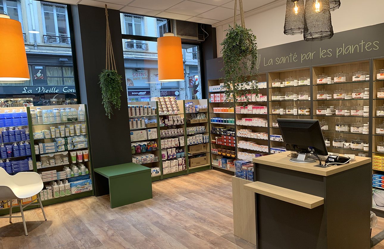 Pharmacie des Arts — vue 3 de l'agencement