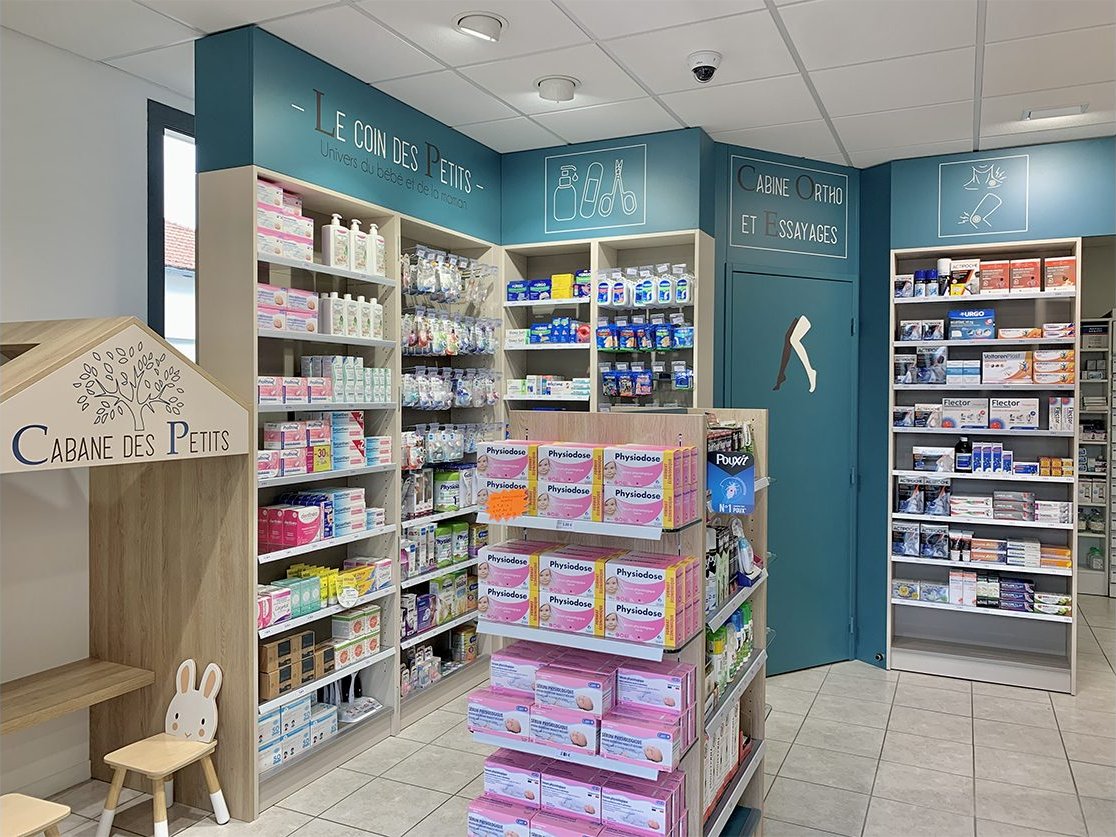 Pharmacie des Tours Ambarroises — vue 3 de l'agencement