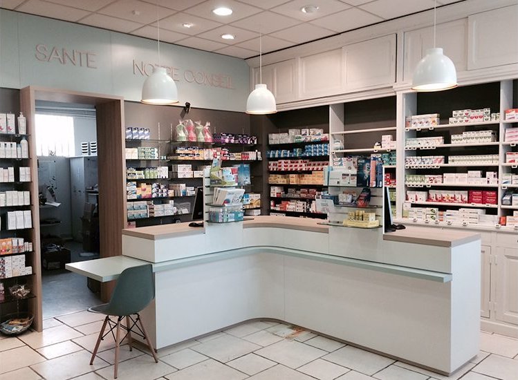 Pharmacie des Charmilles — pharma staging par Intemporelles à Lyon